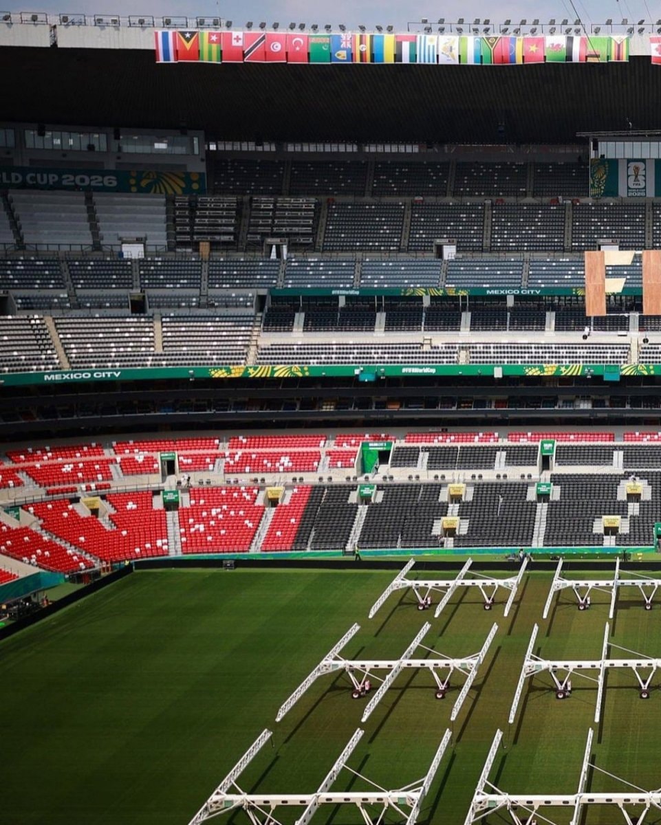 Estadio Azteca aerial view (photo 3 of 4)