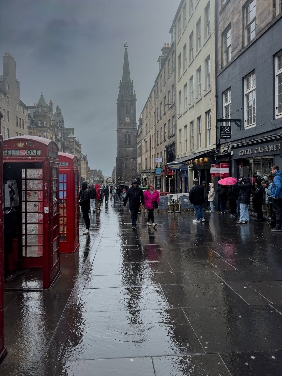 Rainy Edinburgh Scotland Rainy Edinburgh Scotland