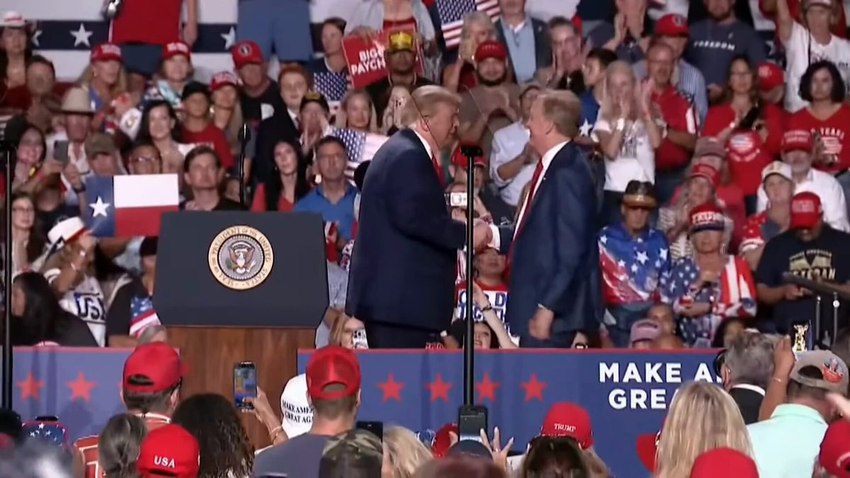 Ken Paxton thanks Donald Trump