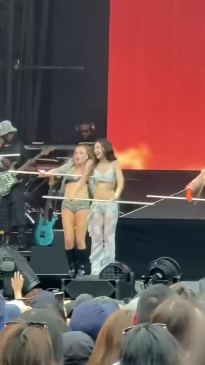 JENNIE FESTIVE Summer Sonic Finale