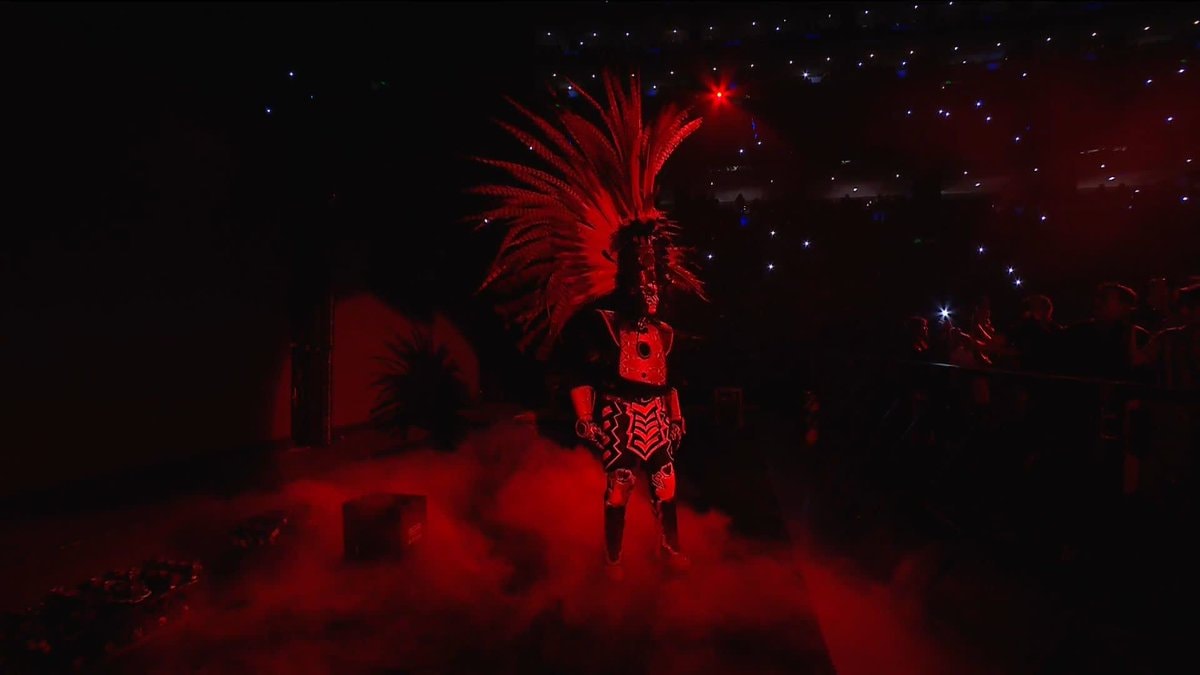 Penta WWERAW entrance Penta WWERAW entrance