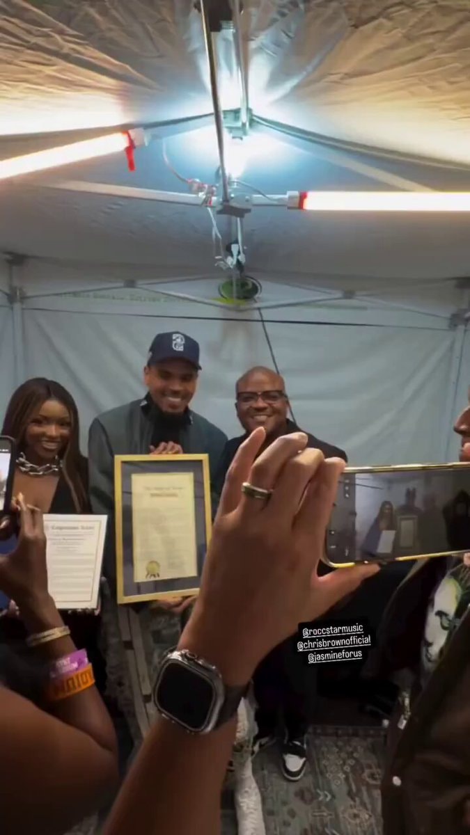 Chris Brown receives State of Texas certificate Chris Brown receives State of Texas certificate