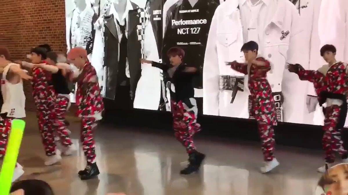 NCT 127 Apple Store New York 2017