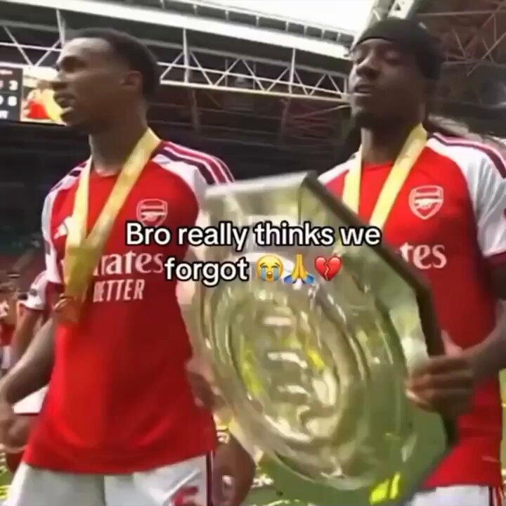 Arsenal trophy celebration