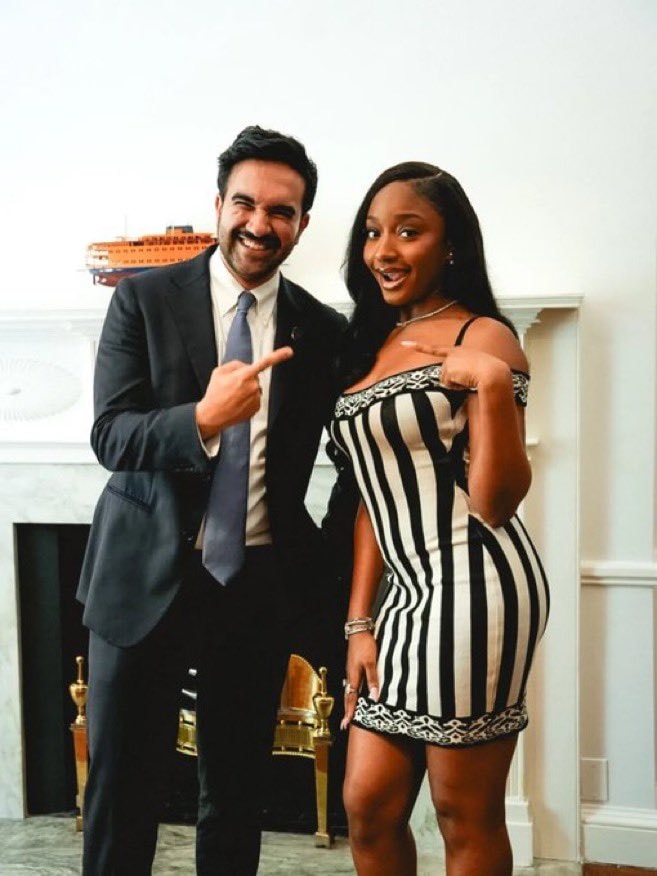 Ayra Starr and Zohran Mamdani (photo 2 of 2)