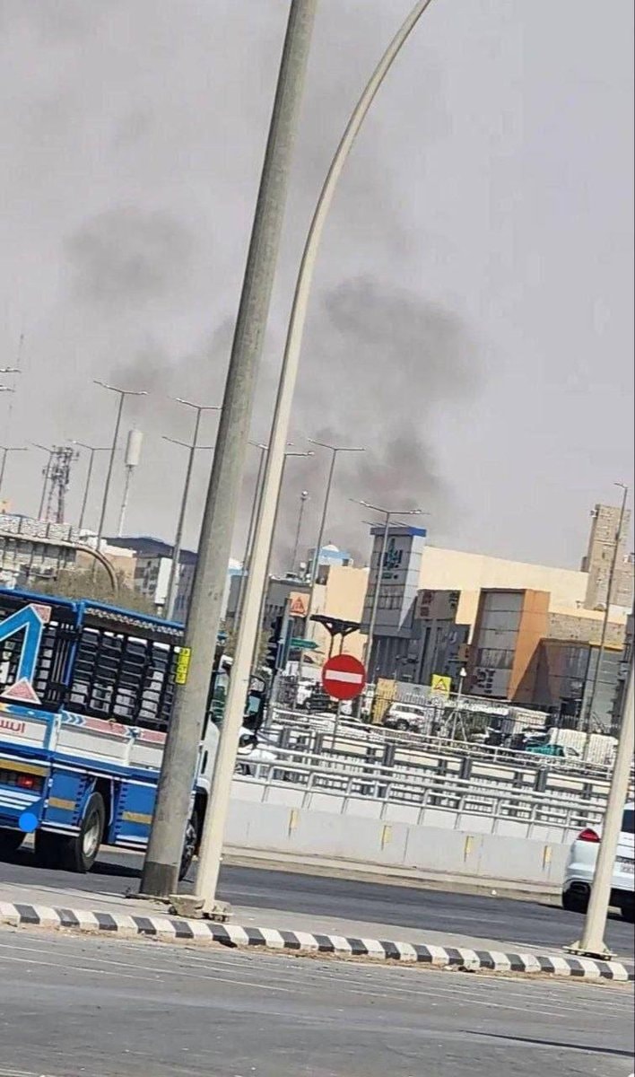 Riyadh smoke after Houthi attacks (photo 2 of 2)