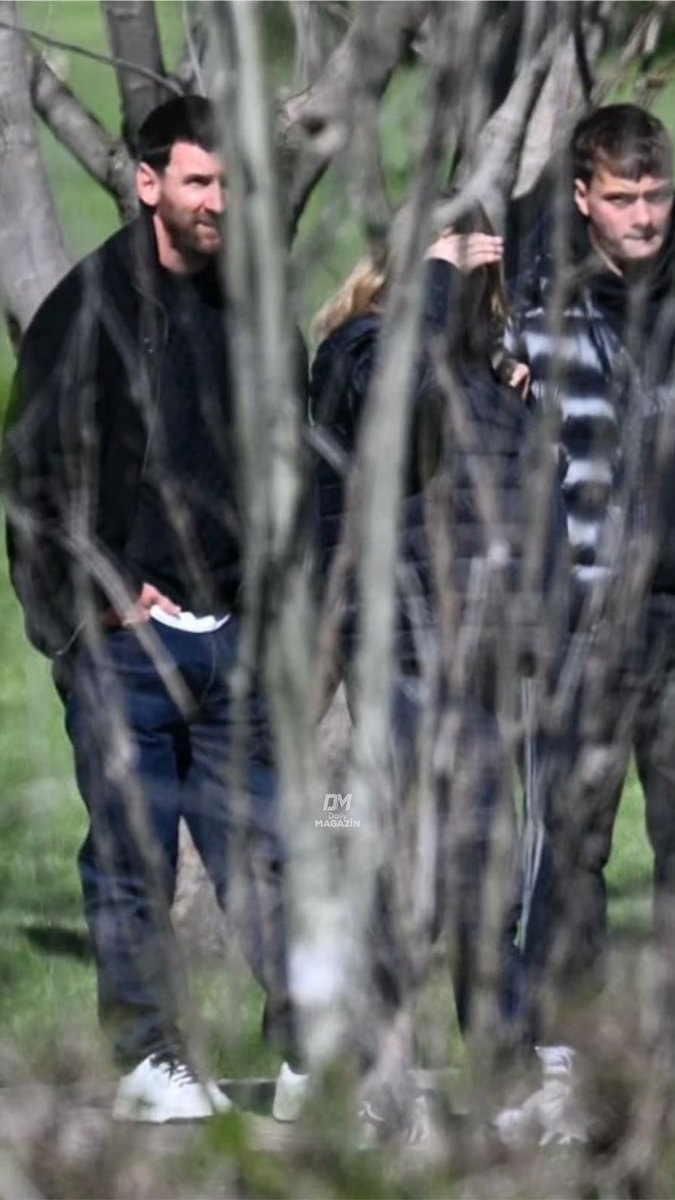 Lionel Messi father funeral (photo 2 of 2)