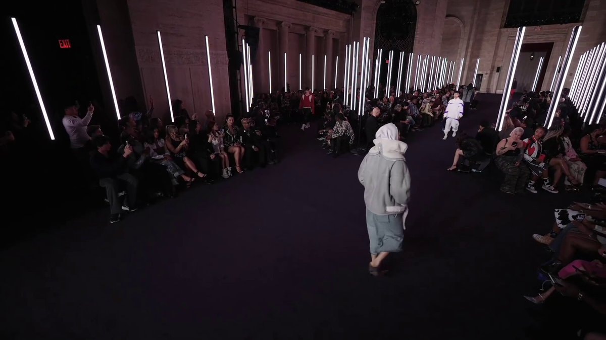 Ray on the Vivet Runway