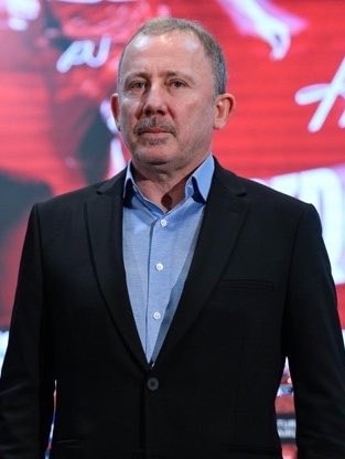 Barış Alper Yılmaz ve Sergen Yalçın telefon (photo 2 of 2) Barış Alper Yılmaz ve Sergen Yalçın telefon (photo 2 of 2)