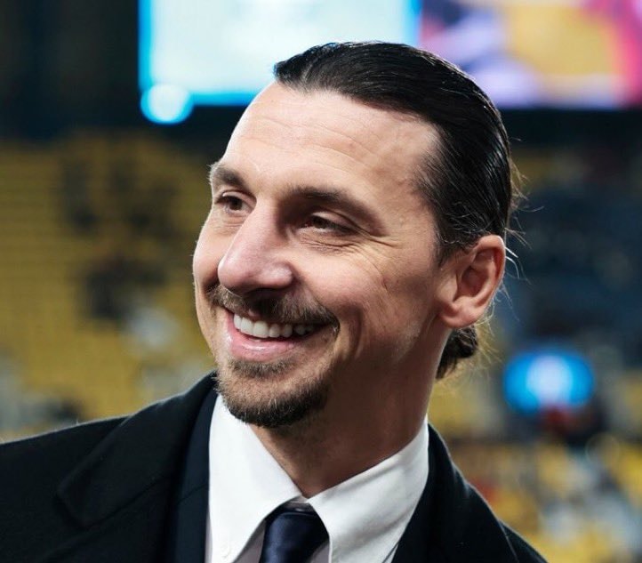 Zlatan Ibrahimović on Ronaldo GOAT poll (photo 2 of 3)