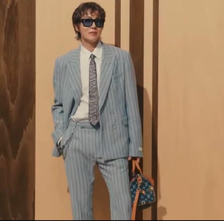 J-Hope Louis Vuitton Paris Fashion Show (photo 2 of 2)