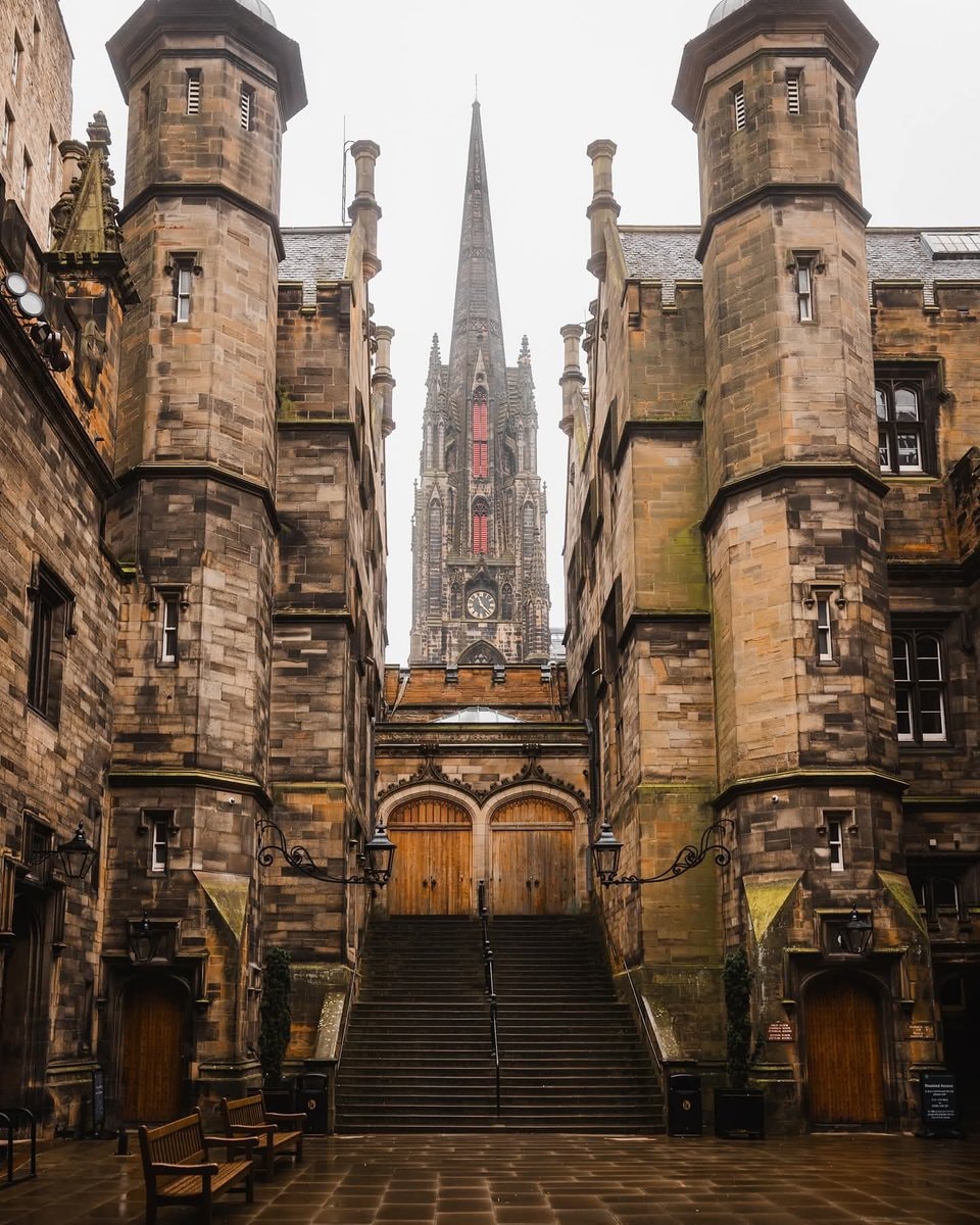 Edinburgh Scotland architecture