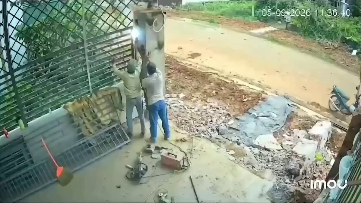 welding a metal gate