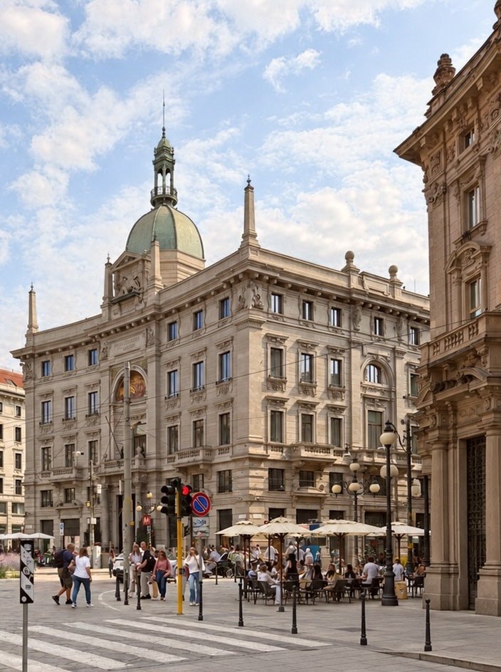 Milan Italy green dome (photo 2 of 4)
