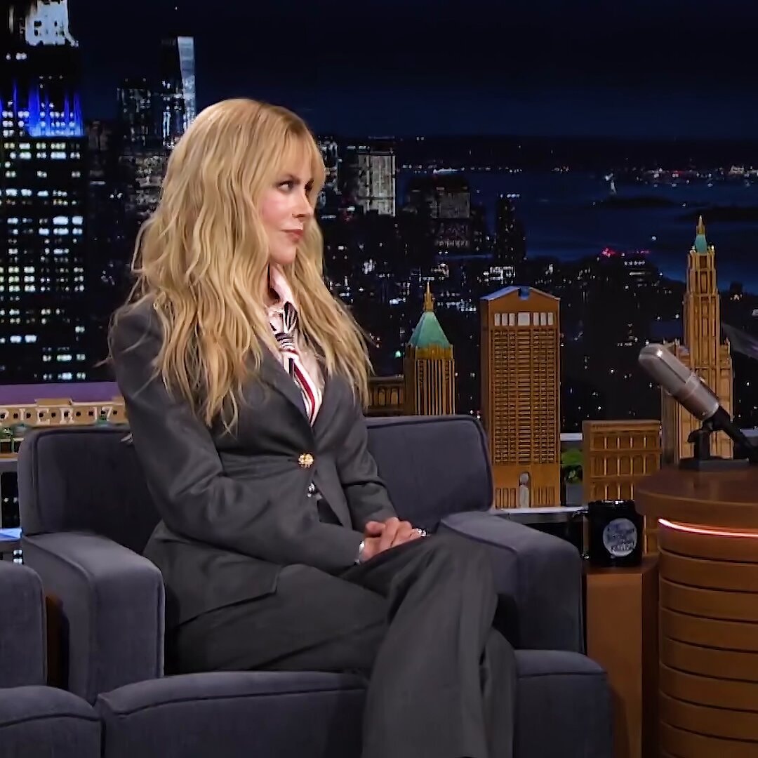 Nicole Kidman reacts to ADÉLA song