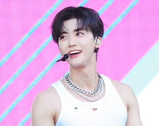 Jaemin NCT 26th birthday (photo 2 of 4)