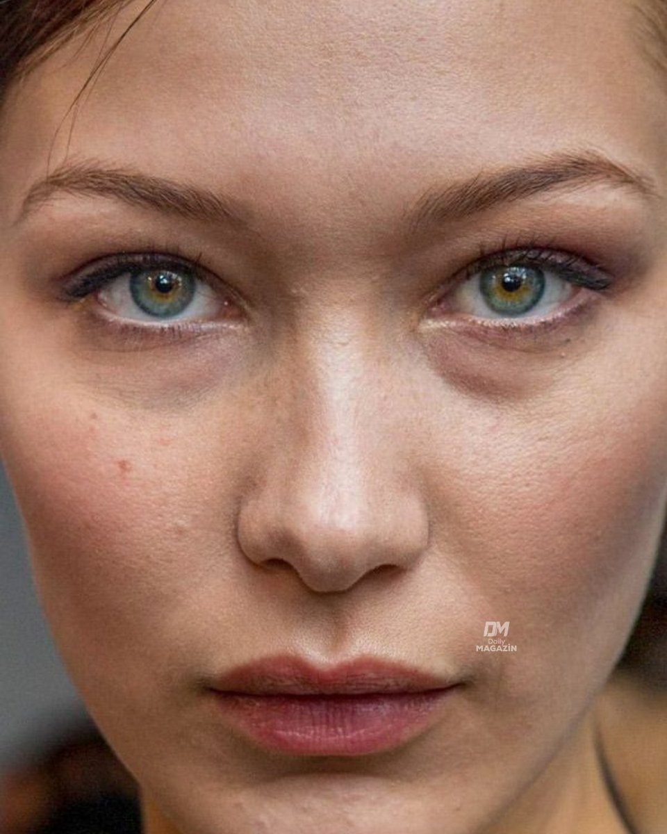 Bella and Gigi Hadid sisters natural beauty (photo 1 of 2)