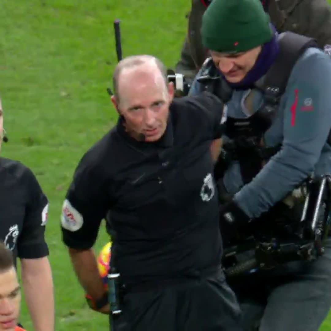 Mike Dean Premier League referee