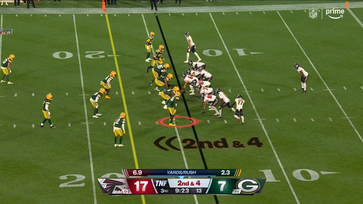 Bijan Robinson 31 yard run
