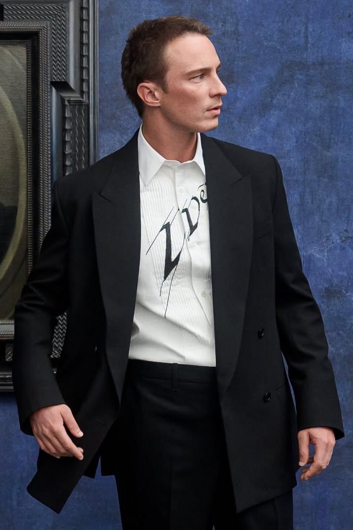 Drew Starkey for Dior (photo 2 of 2)