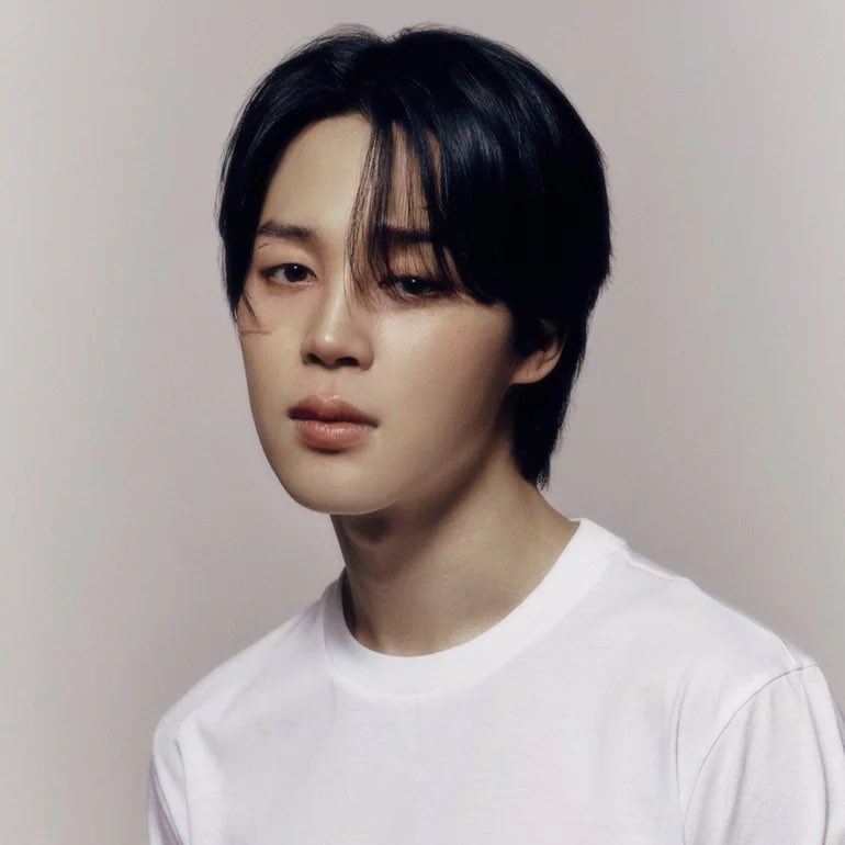 Jimin Who 2 years (photo 2 of 2)