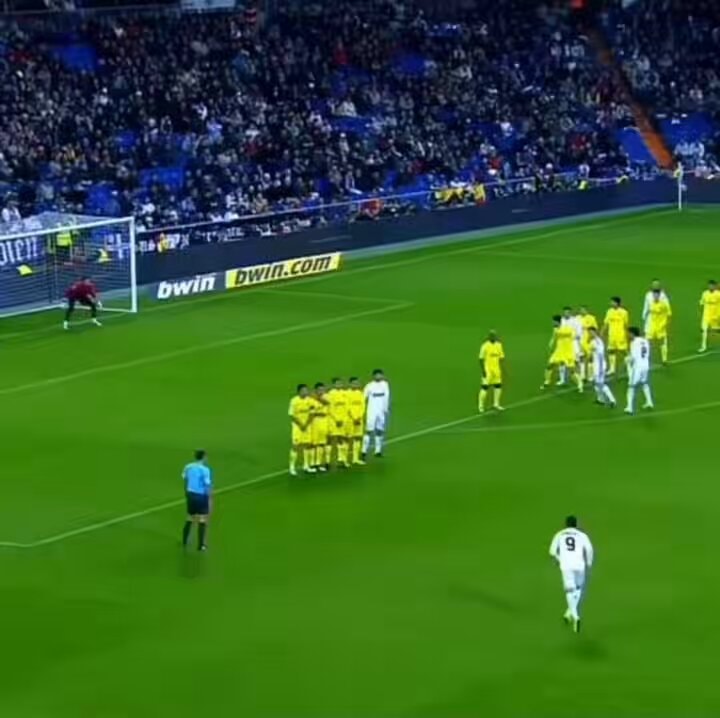 Cristiano Ronaldo CR7 clip