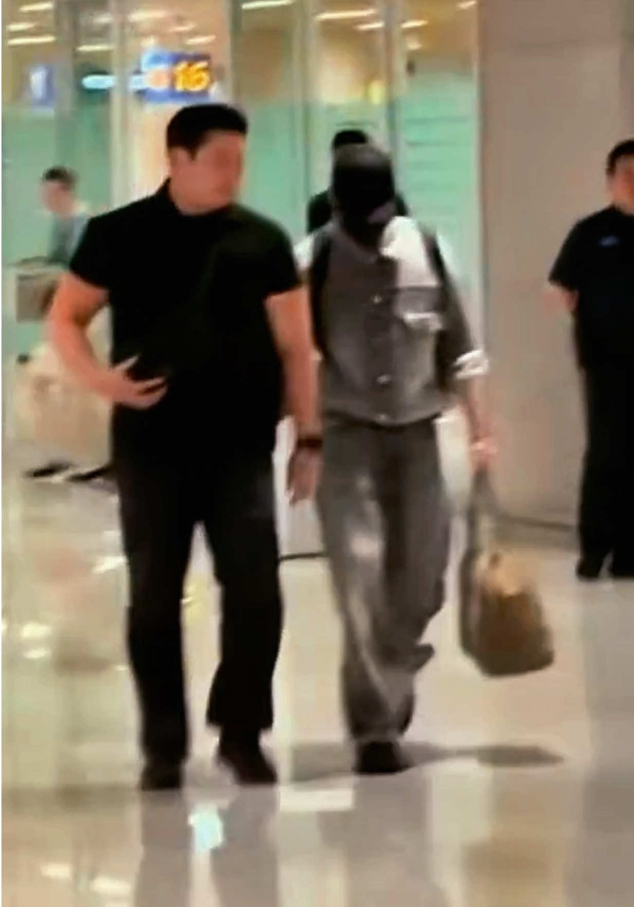 Oh Jungkook South Korea arrival