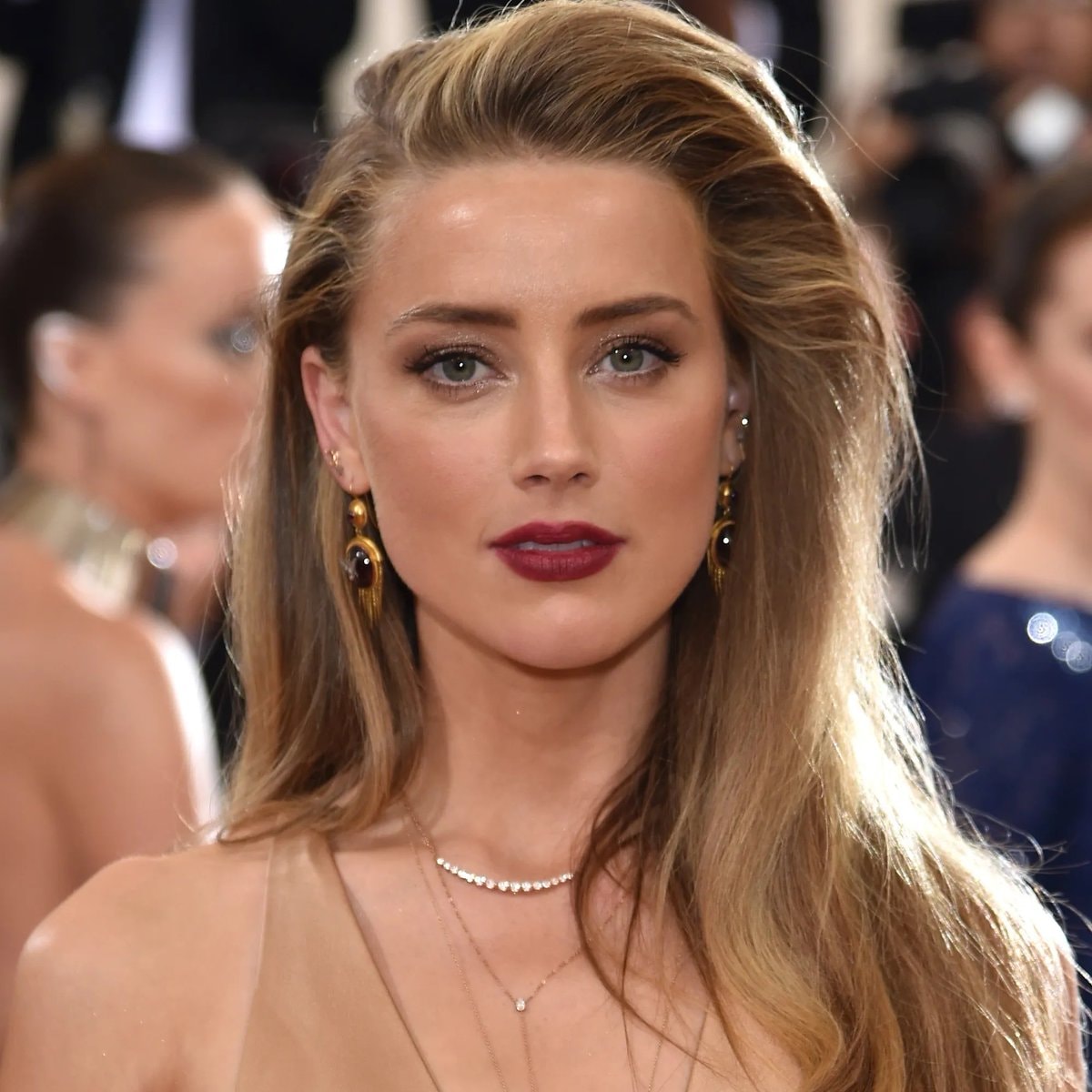 Cara Delevingne confirms Amber Heard relationship (photo 2 of 2)