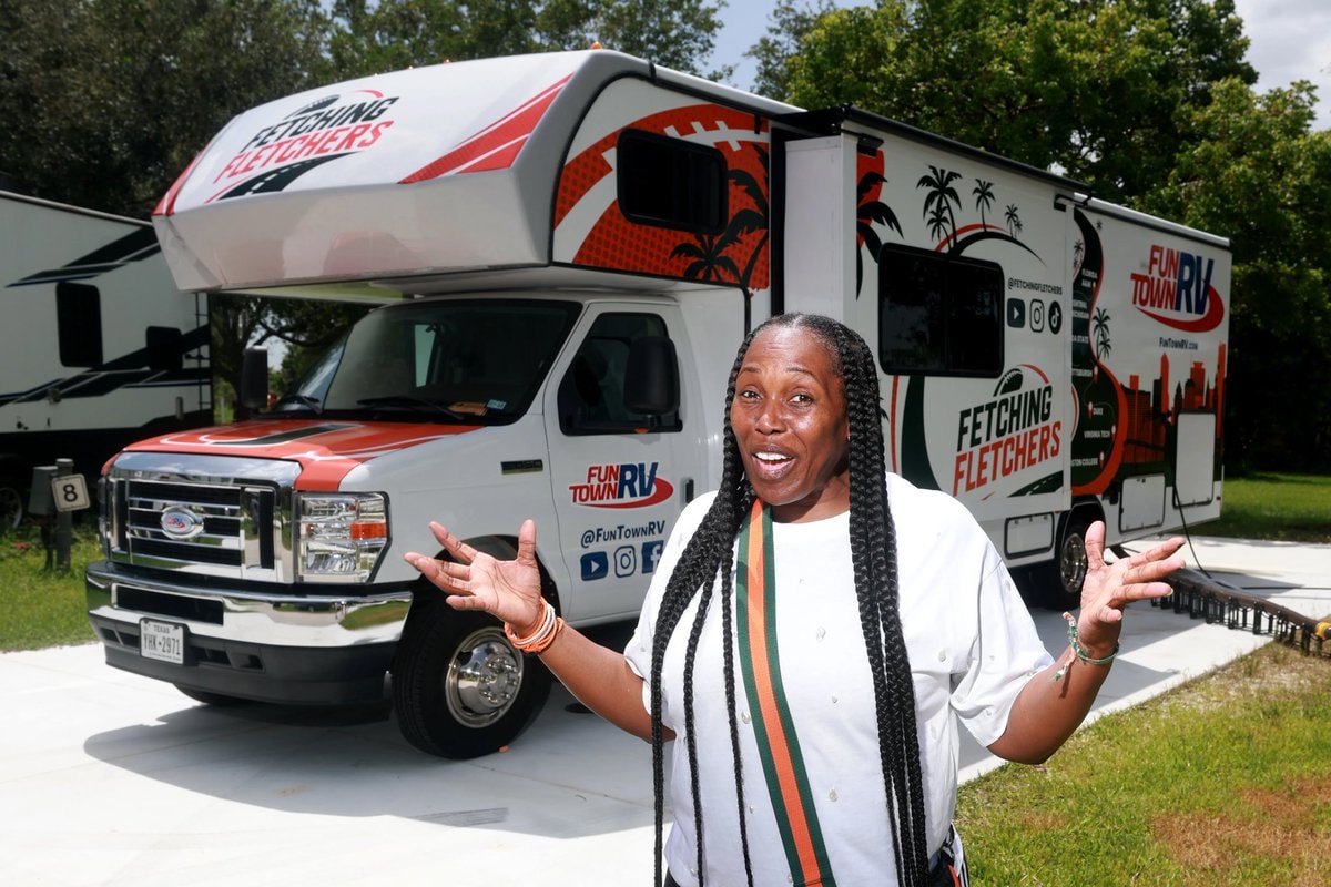 Linda driving RV for Mark Fletcher Jr.