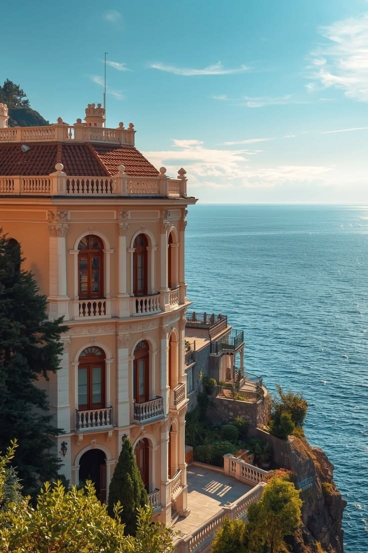 Sorrento Italy coastline (photo 2 of 4)