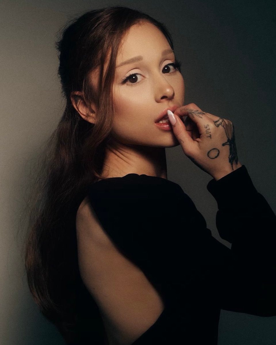 Olivia Rodrigo Wonderland Mag interview (photo 2 of 2)