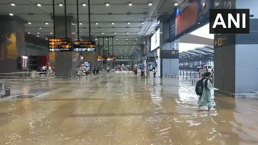 Indira Gandhi airport flooding in Delhi