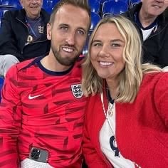 Harry Kane and Kate Goodland Ballon d'Or (photo 2 of 2)