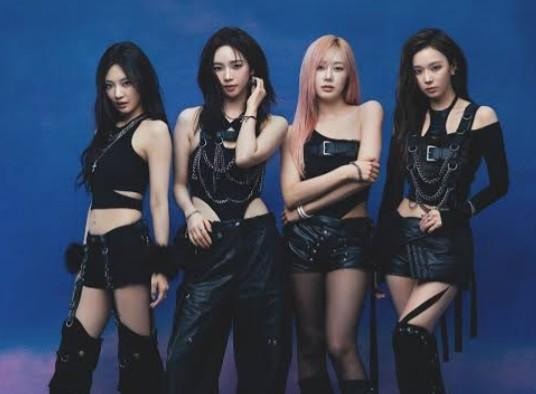 Jennie, Tyla, KATSEYE, aespa new music July 24 (photo 4 of 4)