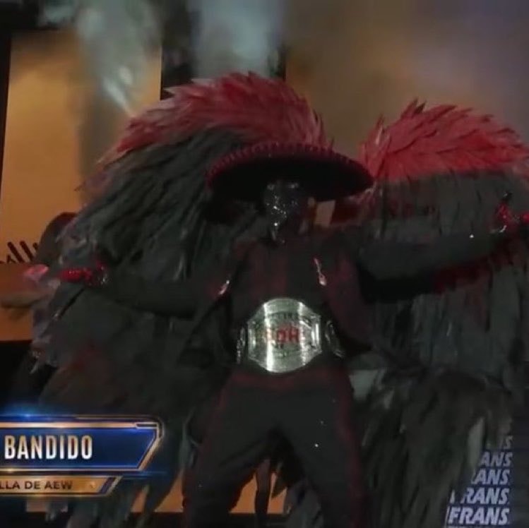 wrestler entrance gear CMLL (photo 2 of 2)