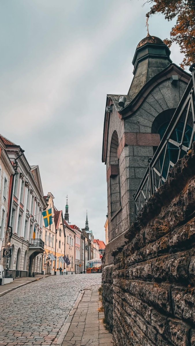 Tallinn Estonia cityscape (photo 2 of 4)