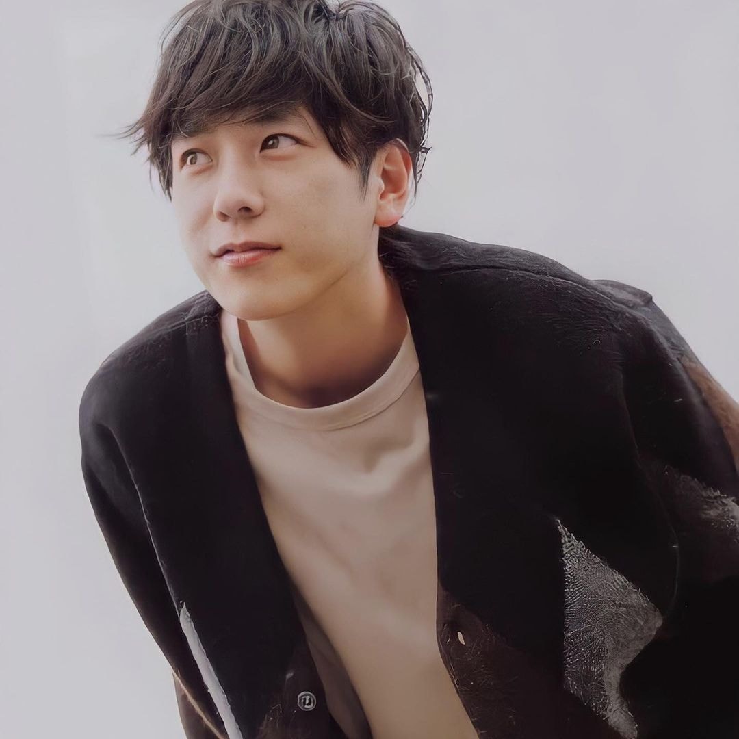 arashi random 💛 (photo 2 of 4)