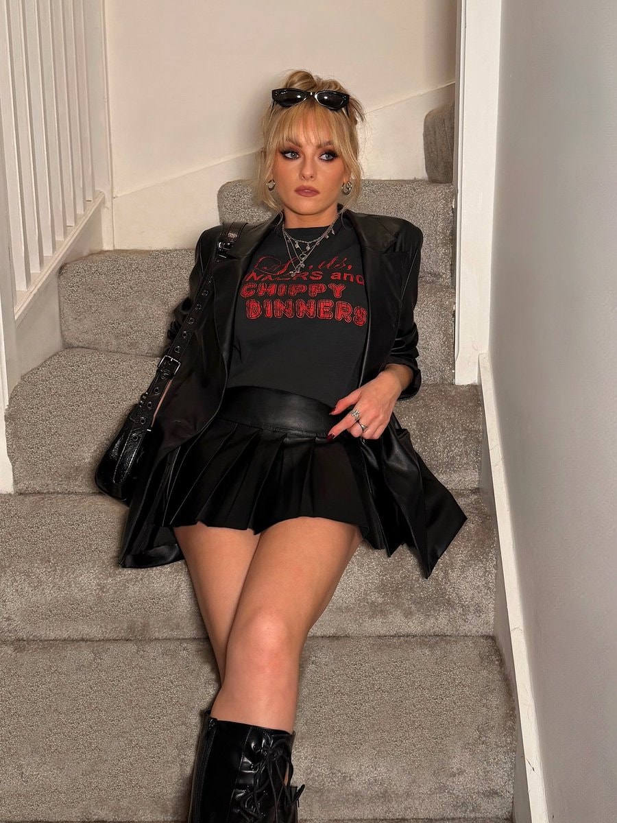 Katie McGlynn 🔥🔥