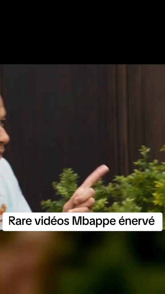 celebrity clip disbelief