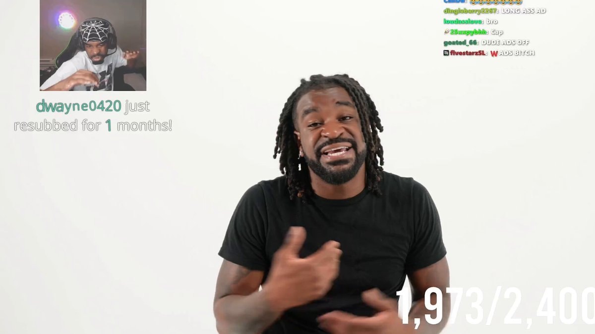 Tbvnks reacts to fan DMs