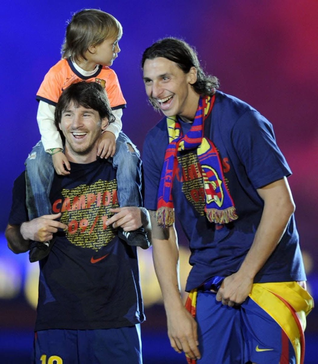 Zlatan Ibrahimovic Messi Champions League 2010