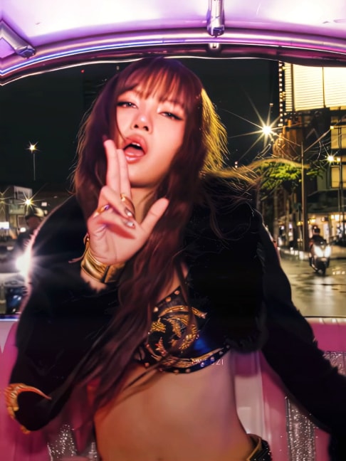 Lisa Sawadika TukTuk Radio Edit
