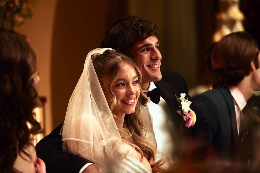 Photos of Sydney Sweeney and Jacob Elordi in Euphoria season 3 (photo 2 of 4)