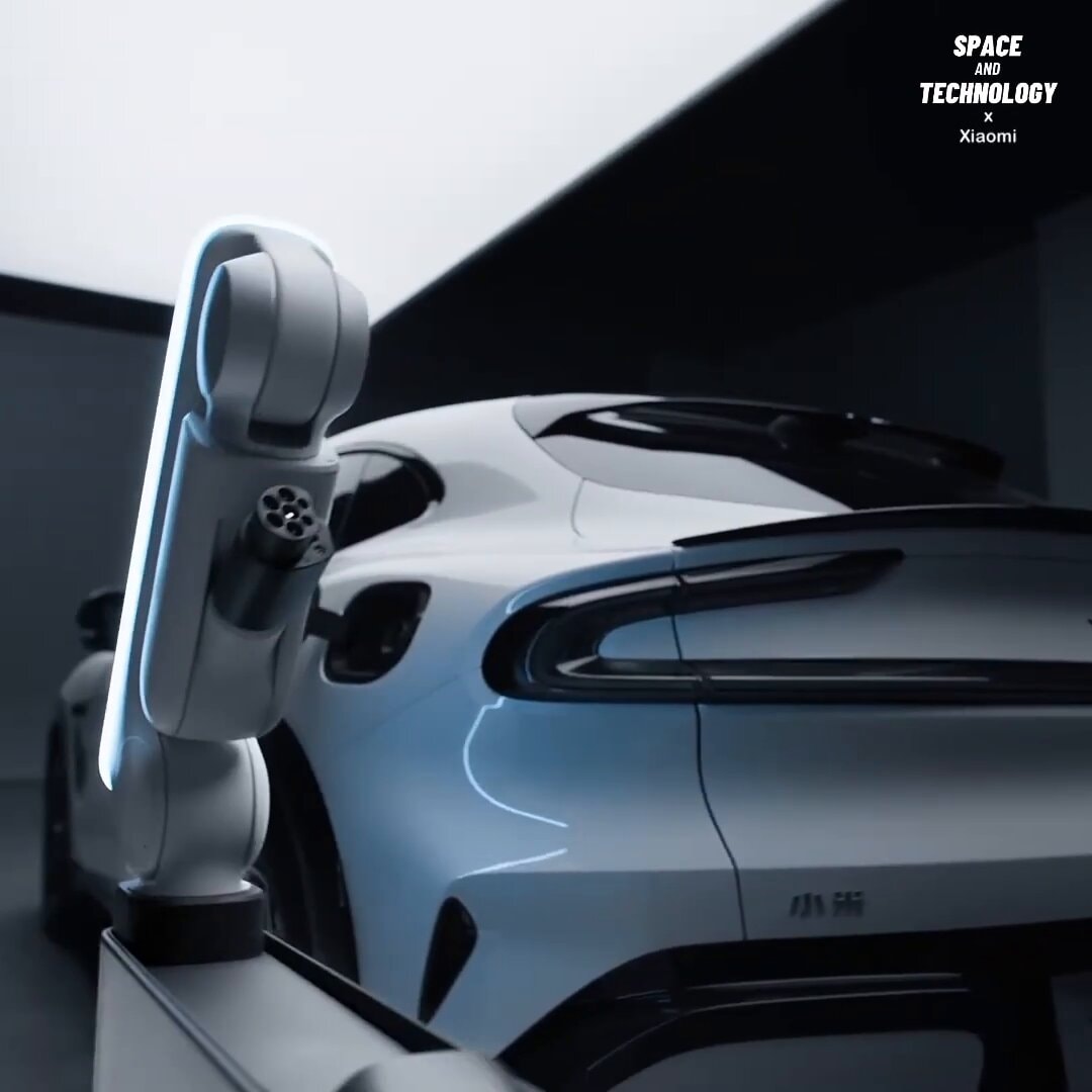 Xiaomi EV Home Charging Robotic Arm