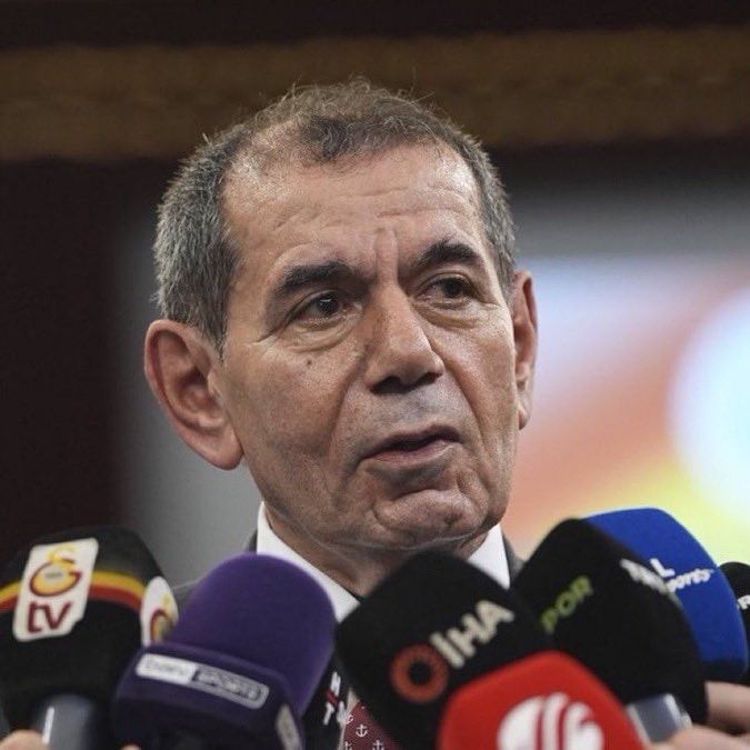Dursun Özbek to reporters