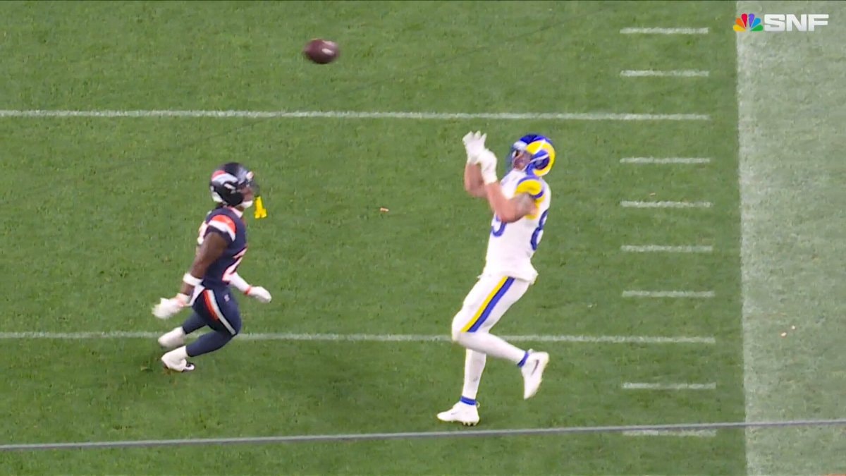 Tyler Higbee catch