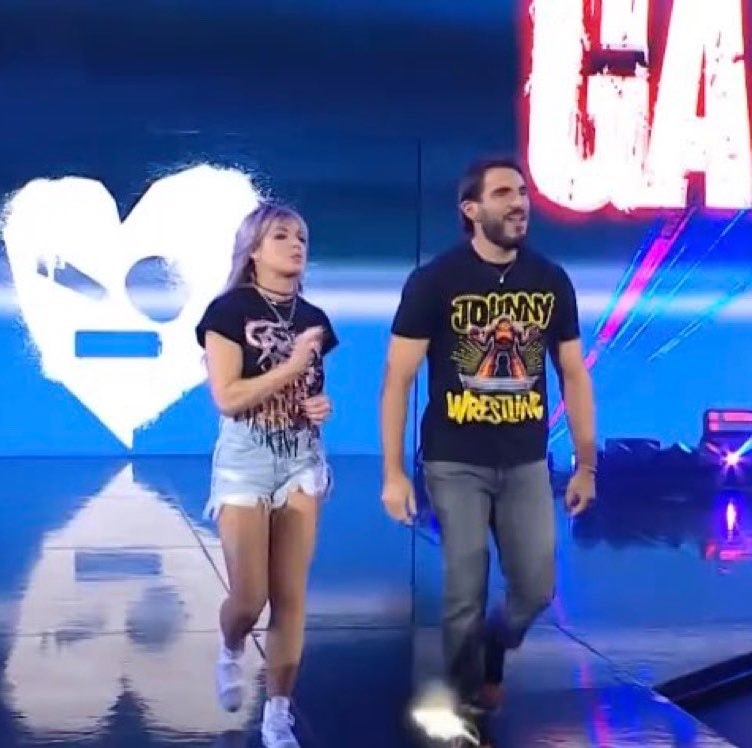 Michael Cole calls Candice LeRae Candice Michelle