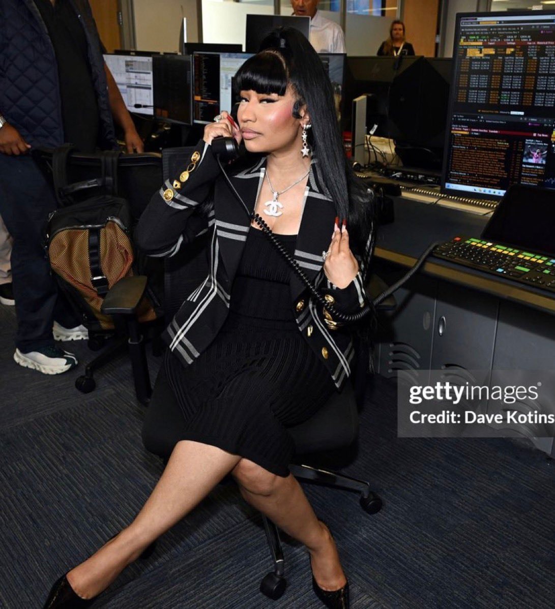 Nicki Minaj Queen NYC (photo 2 of 2)
