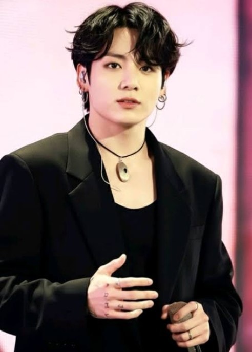 Photos of BTS Members in Handsome Ranking (photo 3 of 4)