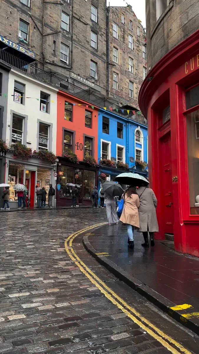 Edinburgh rainy day